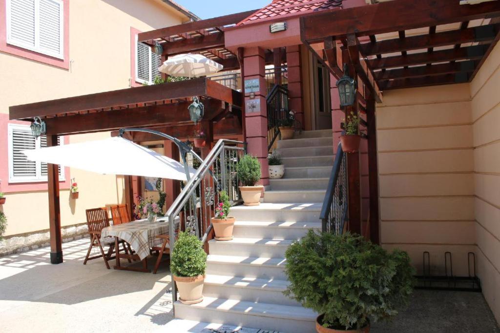 Apartments Dragovic Nikšić 외부 사진